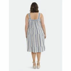 Maggy London London Times Curve Naia Dresses Natural / Denim -Maggy London shop unnamed file 1127