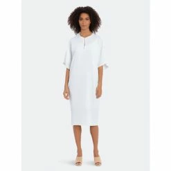 Maggy London Daiana Petite Shift Dresses Sftw - Soft White