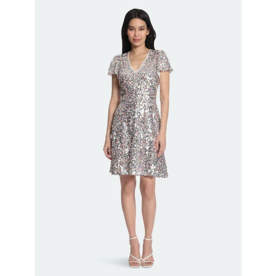 Maggy London Avalon Dress Dresses Champagne 5 Maggy London Avalon Dress Dresses Champagne - Image 3