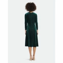 Maggy London Vinsa Dress Dresses Emerald Shimmer -Maggy London shop unnamed file 64